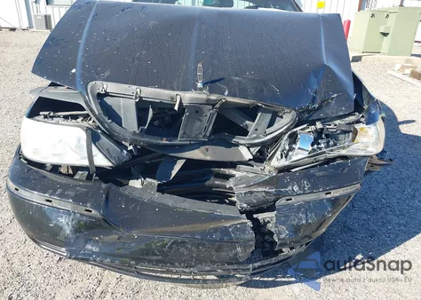 2009 Lincoln Town Car Signature L from USA, damaged, VIN 2LNHM85V49X614652